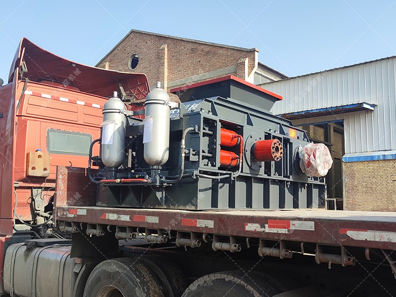 石英破碎機-石英石破碎生產(chǎn)線-石英粉碎機成套設備價格